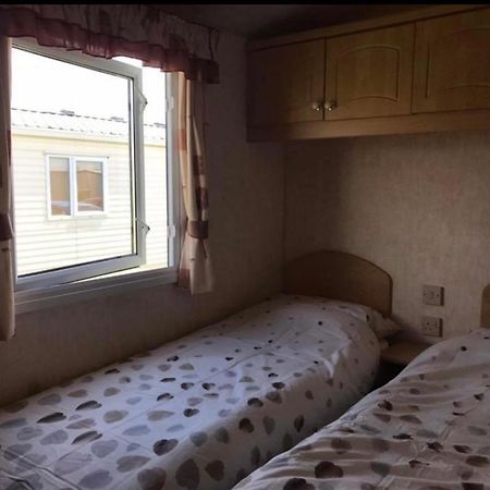 Вілла Caravan Holidays At Sand Le Mere Tunstall  Екстер'єр фото